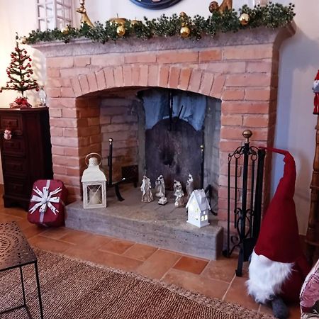モンタルチーノ Casa Maria - Dimora Di Charmeヴィラ エクステリア 写真